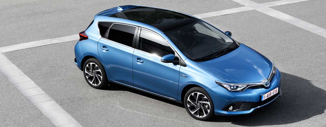 Toyota auris длина кузова